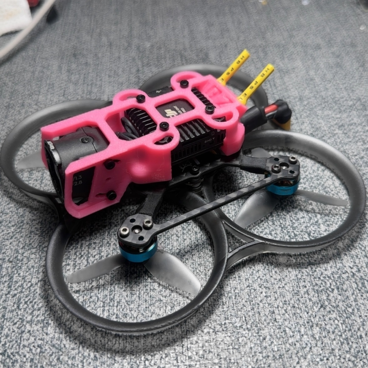 Hqprop T2.2x1.6x3 Grey Pc Prop - đánh giá và giá Drone Racing Motor