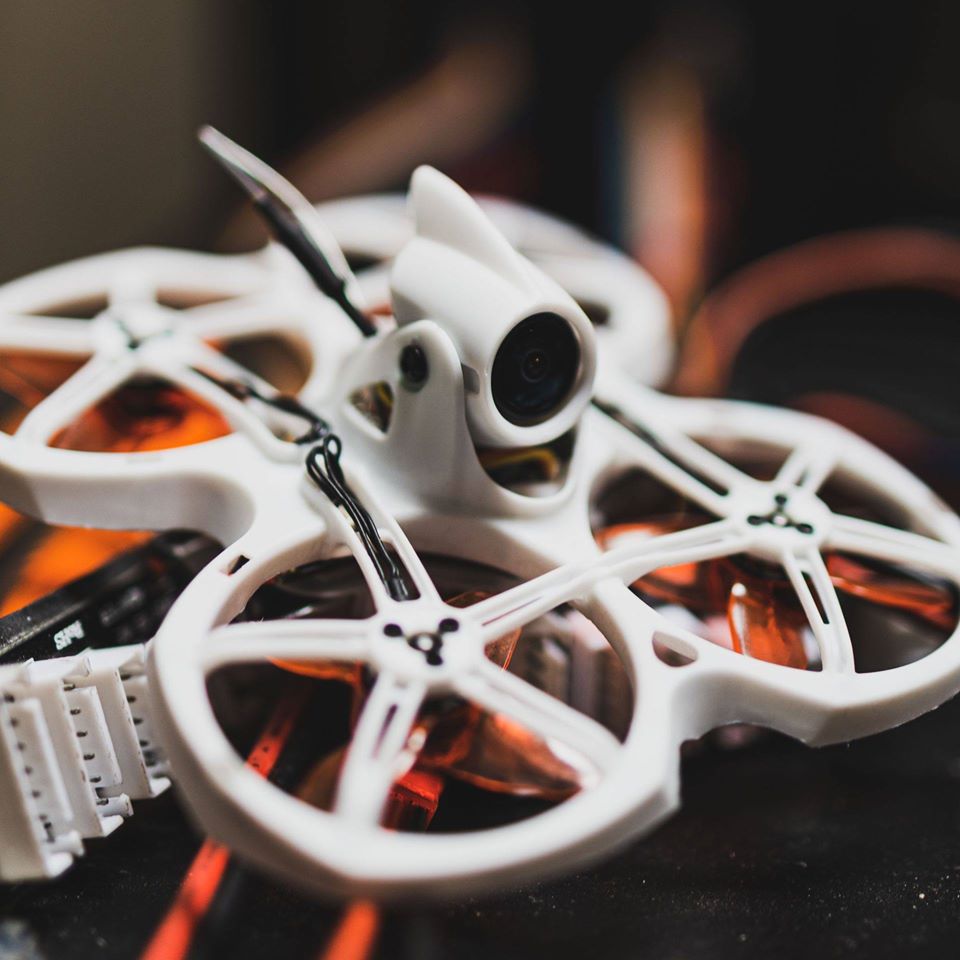 Emax Tinyhawk II 2 RTF FPV Rac - đánh giá và giá Drone Racing Vtx