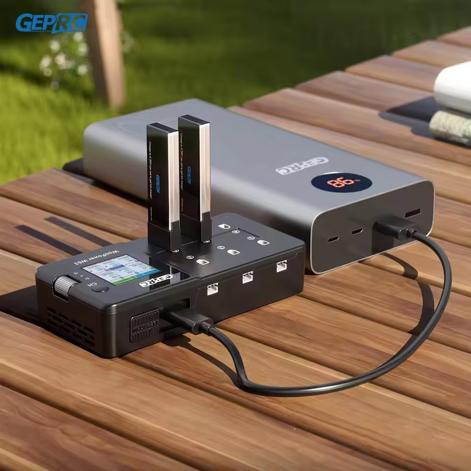 GEPRC WooPower W63 1S Charger  - đánh giá và giá Drone Racing Charger